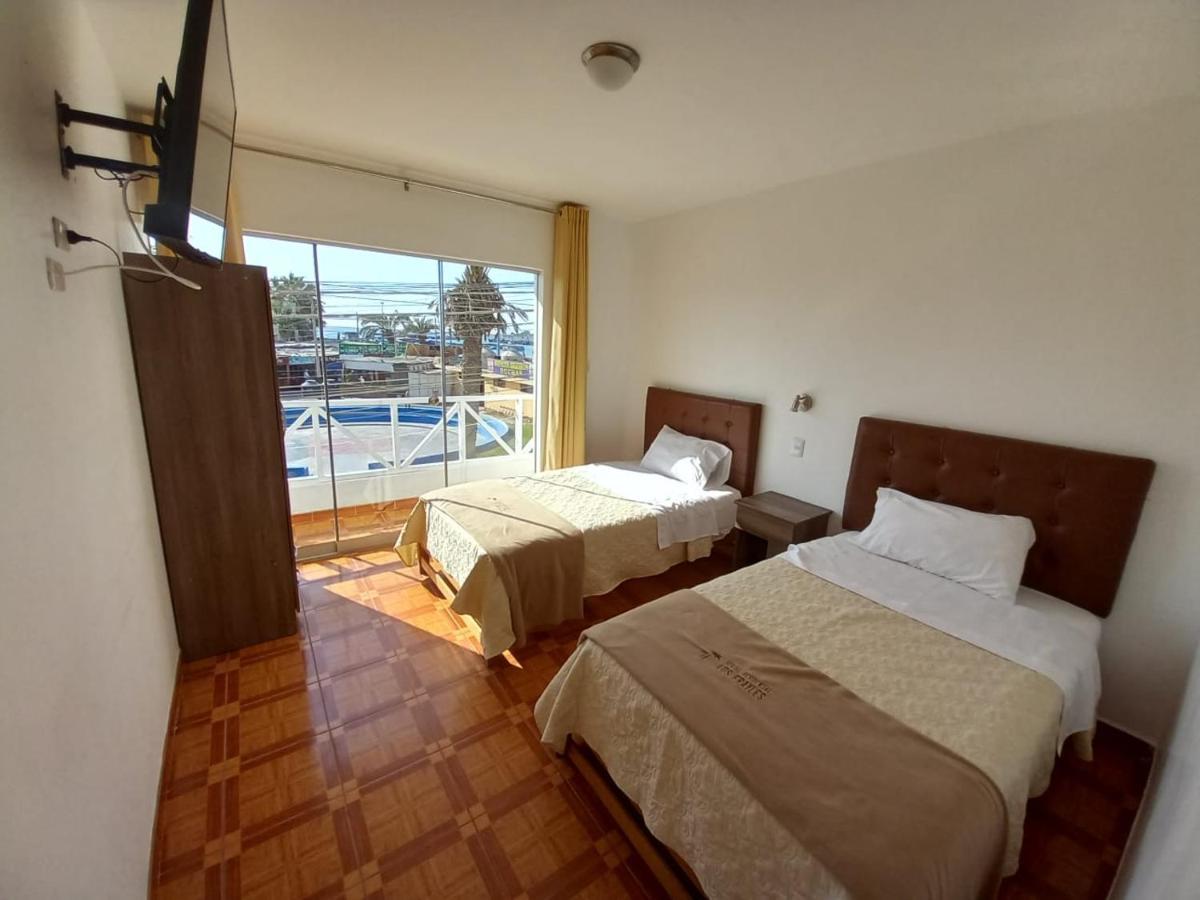 פאראקאס Hostal Los Frayles מראה חיצוני תמונה