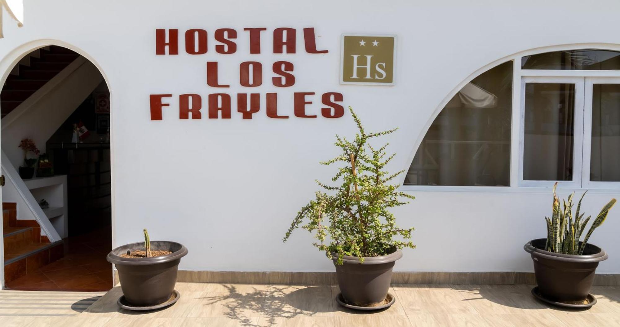 פאראקאס Hostal Los Frayles מראה חיצוני תמונה